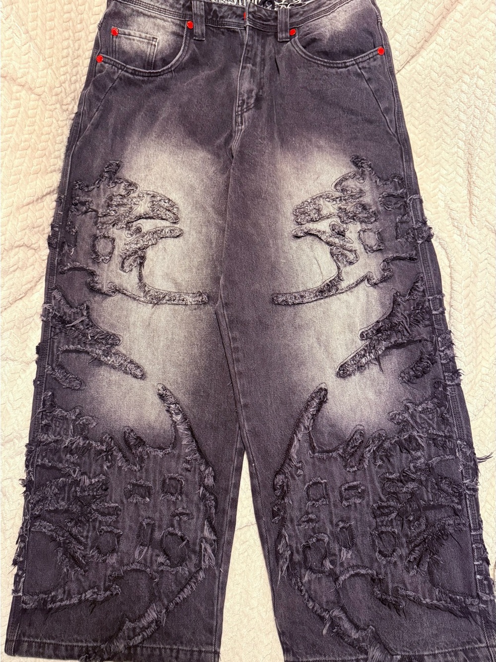 Vitriol Men's Distressed Embroidered Black Washed Jeans